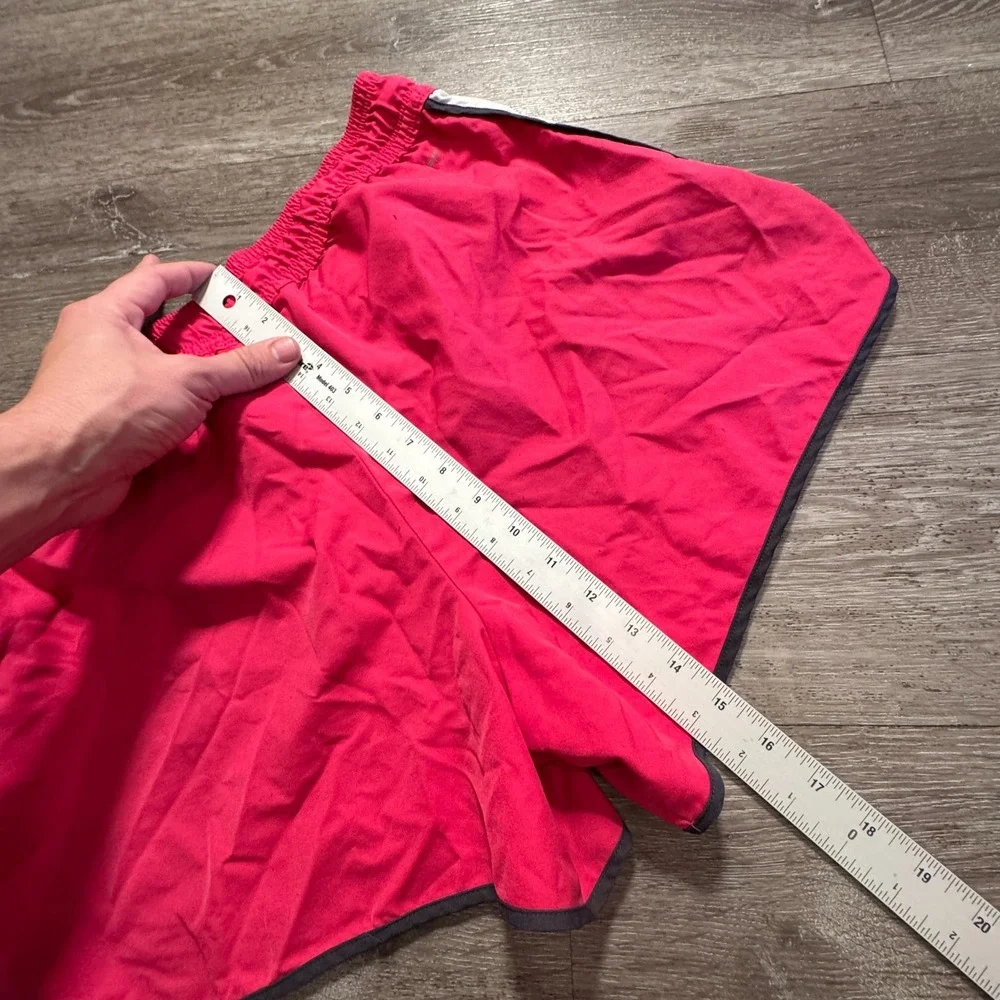 Nike Shorts Womens Large Pink Drawstring Temp Running Outdoor‎ Athletic Fitness